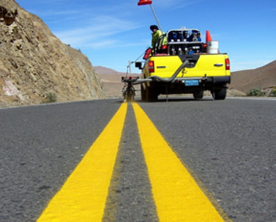 Corporativo Comercial SEUI Fabricación, venta y distribución de productos de señalamiento horizontal y vertical